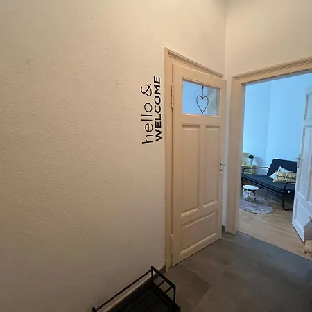 Hello&welcome City-apartment アパート
